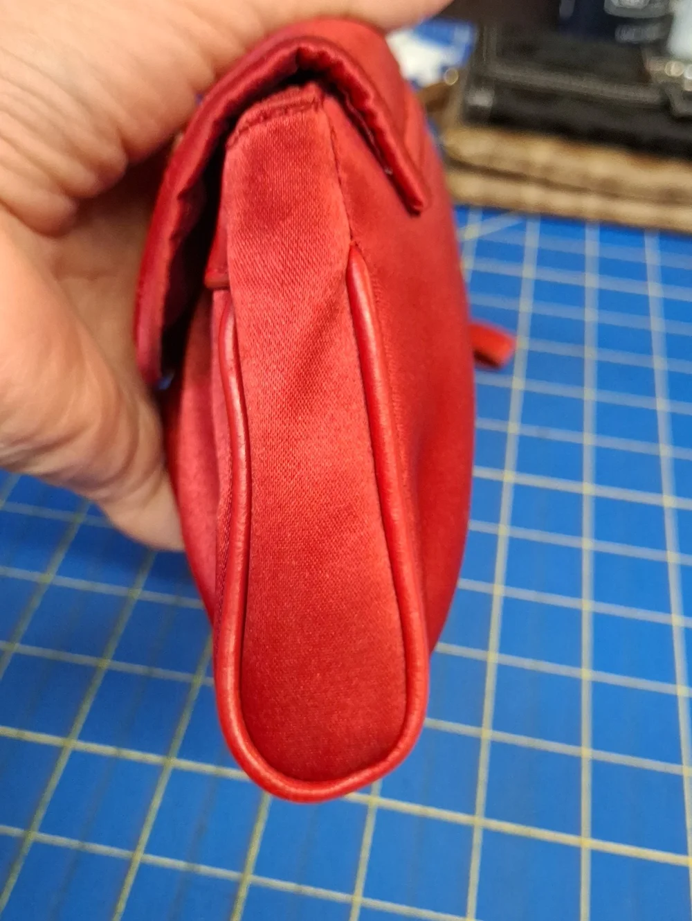New York & Co. Red Satin Wristlet Clutch 12.5x5.5x1.25 Preloved